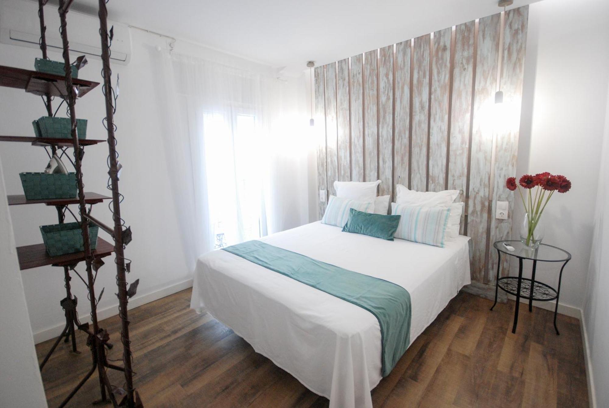 Conil Apartamentos La Dama Y El Vagabundo Conil De La Frontera Exteriér fotografie